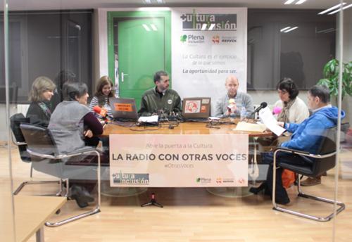 Radio con Otras Voces