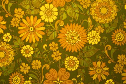 Imagen de Flickr, Dominic Alves, Sixties / Seventies Era Floral Print Wallpaper - Brian Eno Speaker Flowers Sound Installation at Marlborough House [[https://creativecommons.org/licenses/by-nc/2.0/][Licencia CC